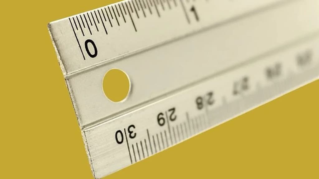 How to use a ruler correctly: understanding the zero mark
