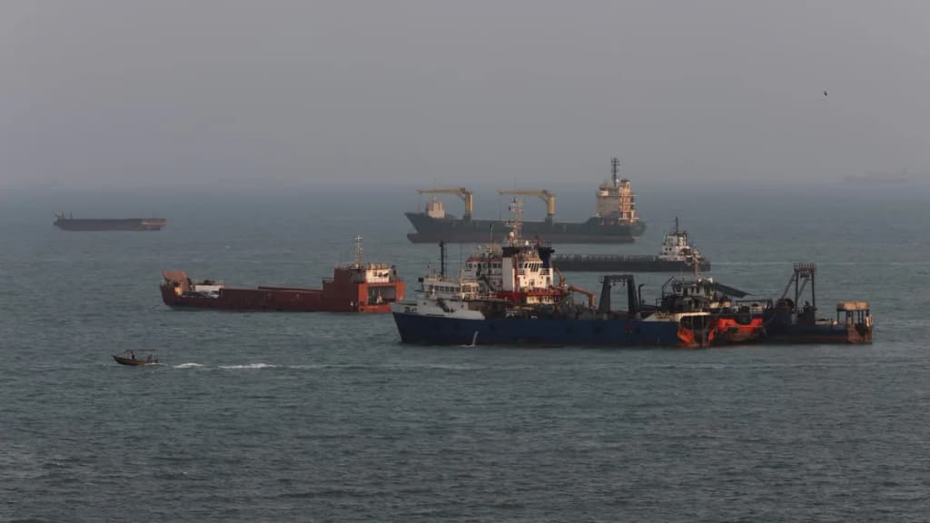 The economic impact of the Strait of Hormuz shipping halt