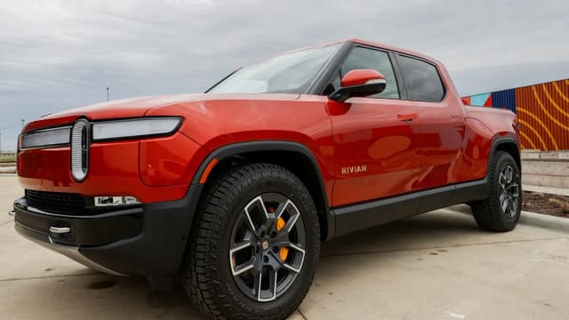 Tesla FSD vs. Rivian Autonomy+: an evidence-based comparison